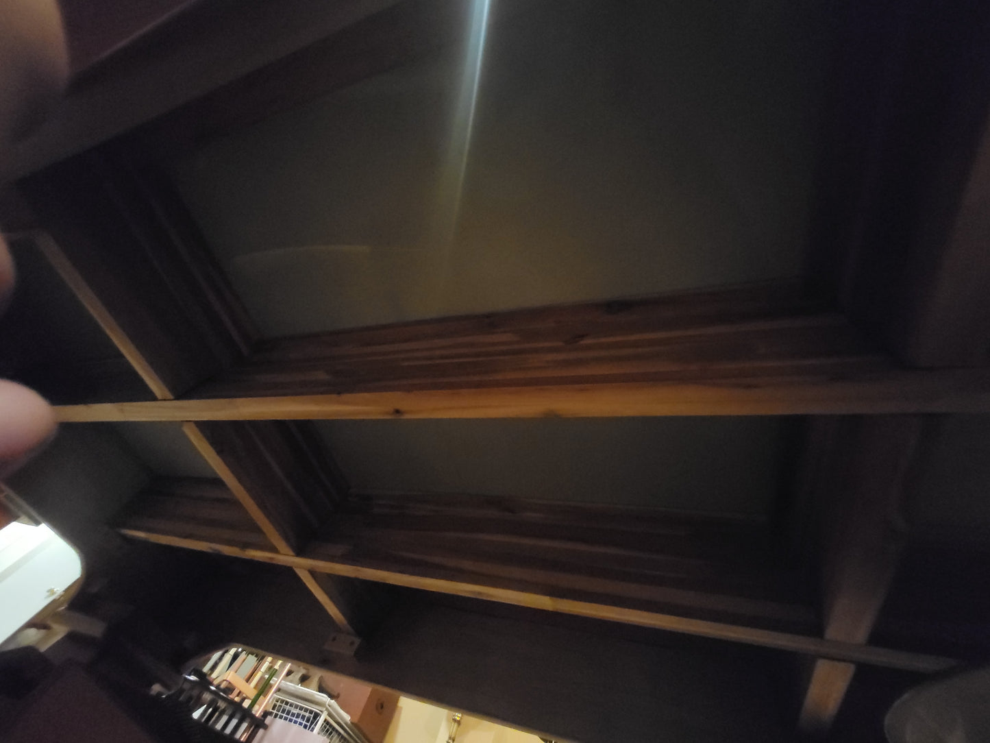 underneath view of pool table