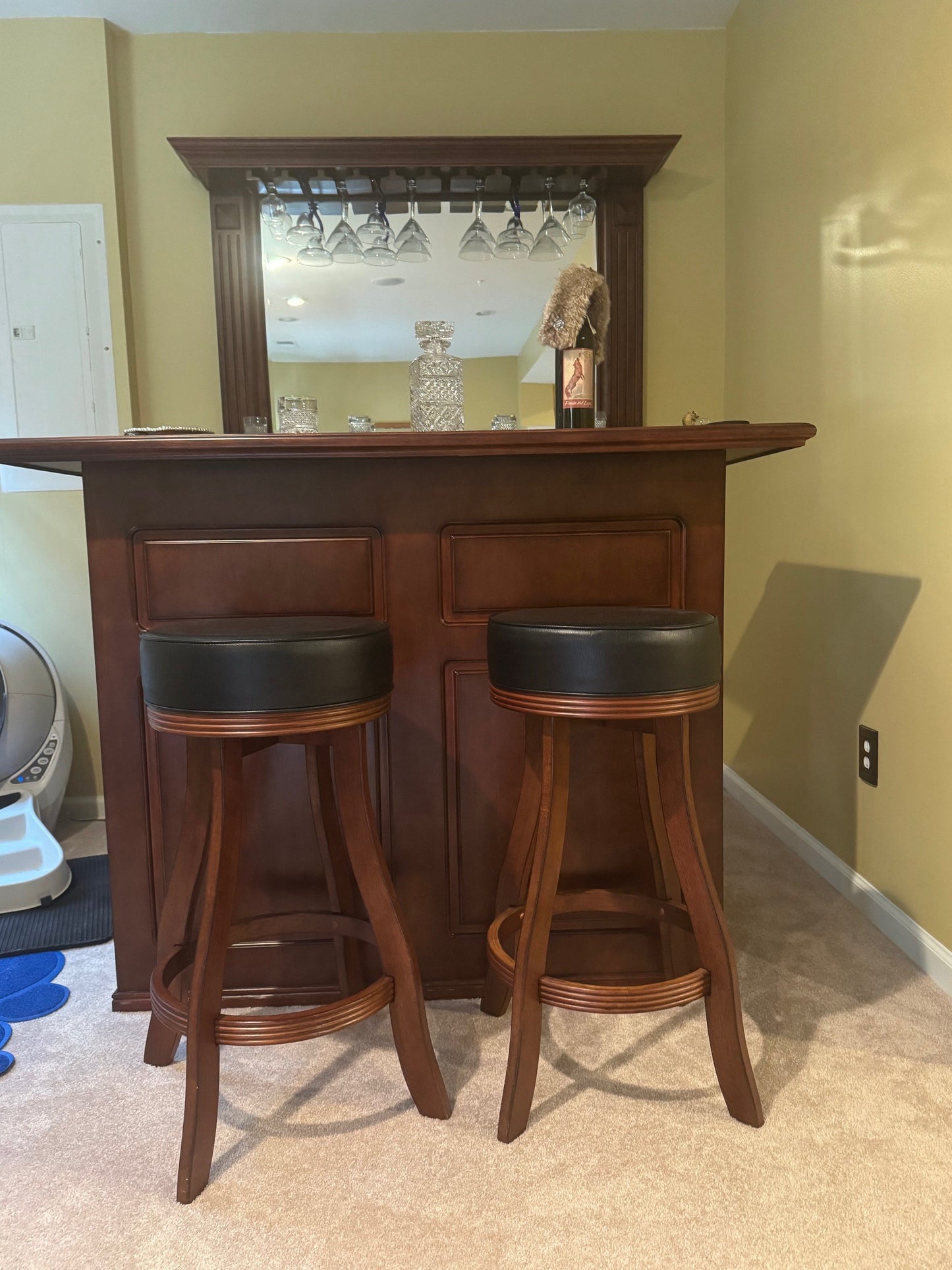 7' American Heritage Pool Table & Accessories - Lorton, VA
