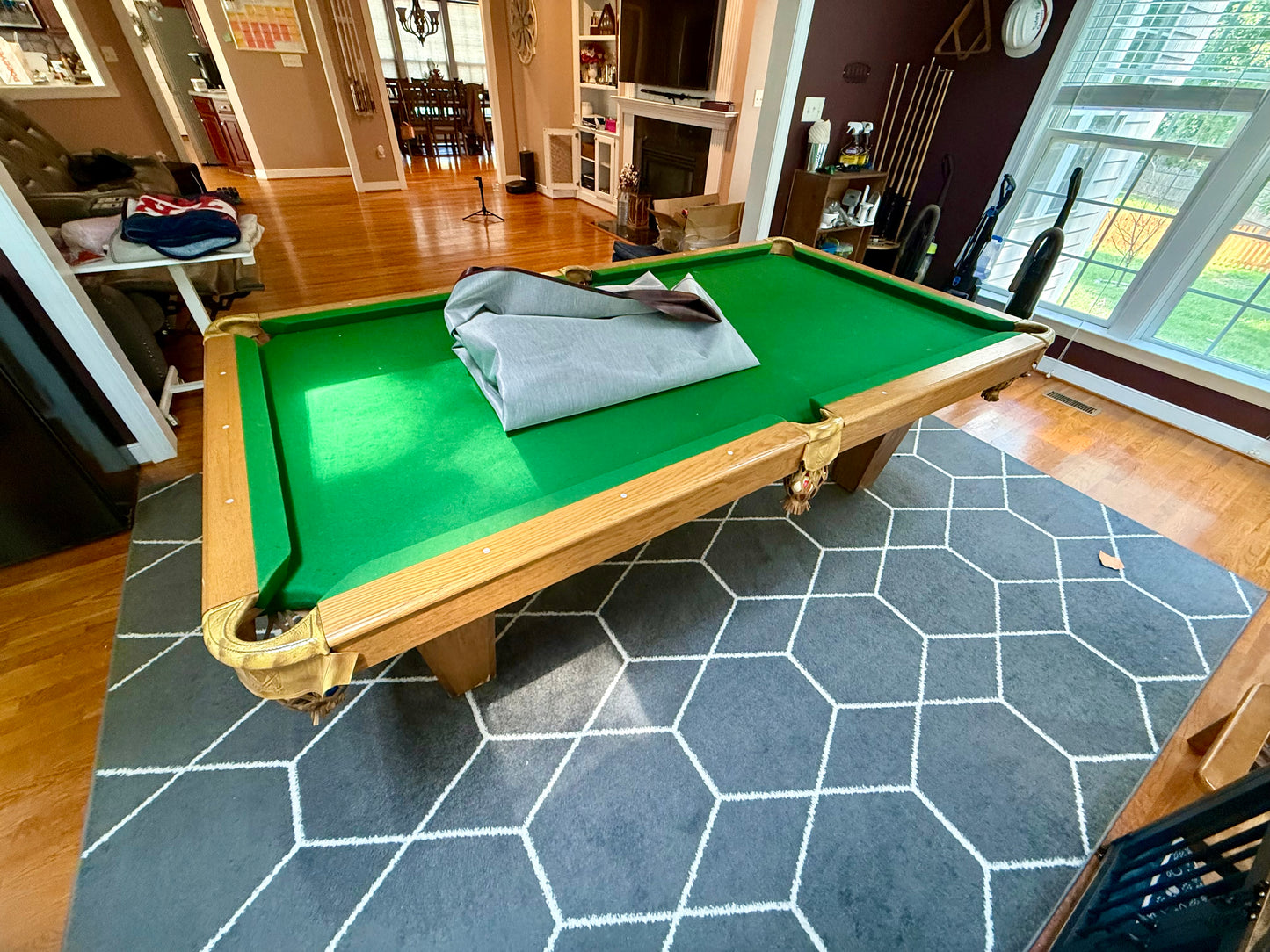 8' Pool Table (unknown) - Midlothian, VA