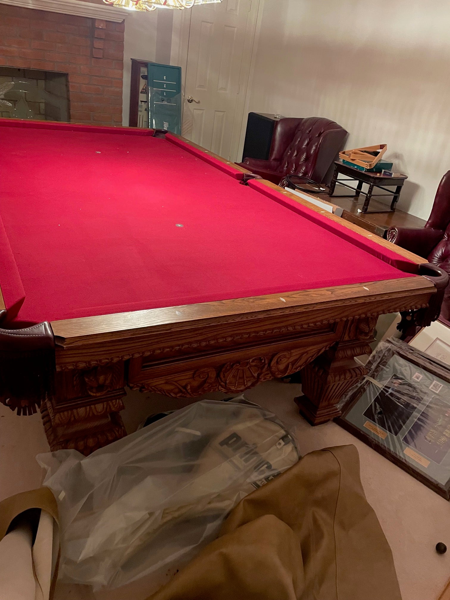 red felt pol table