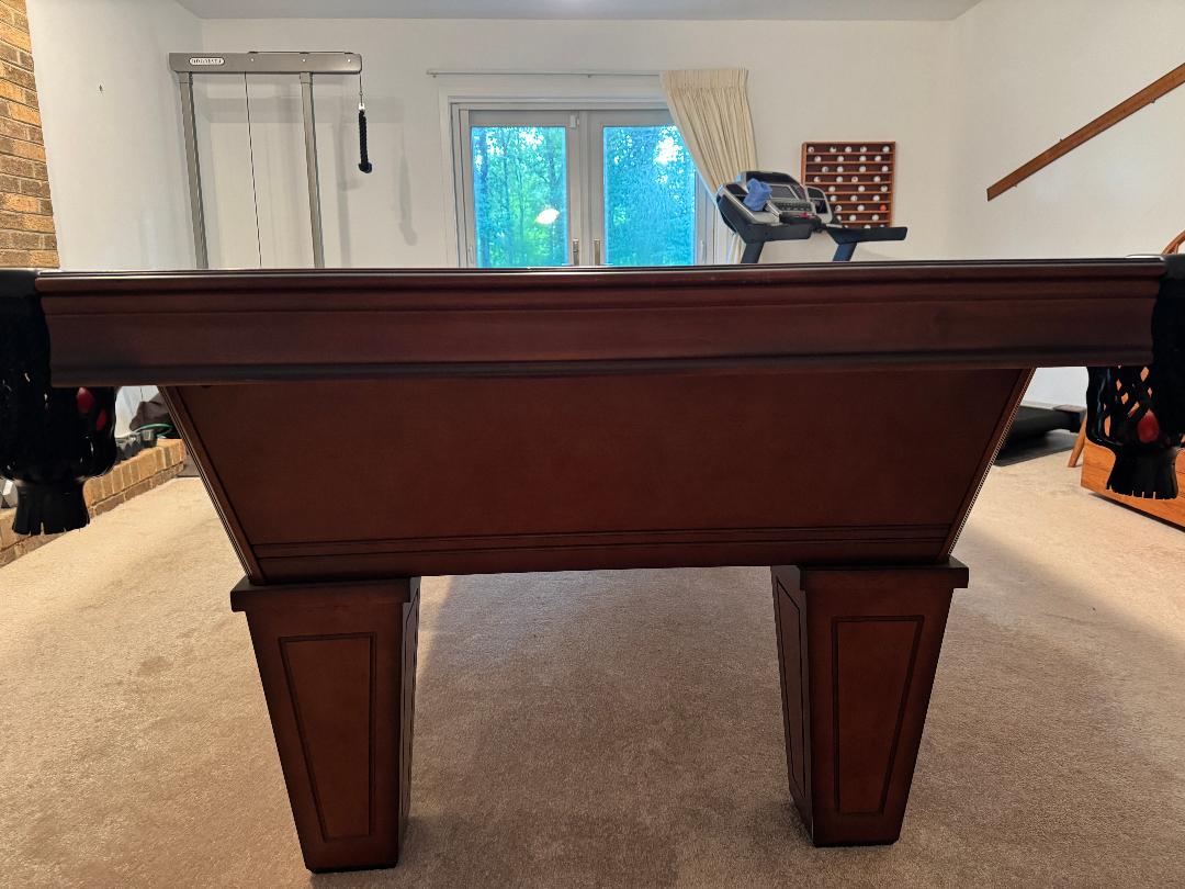 8' Avon Pool Table - Annapolis, MD