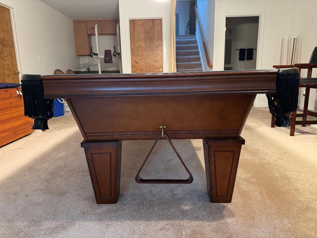 8' Avon Pool Table - Annapolis, MD