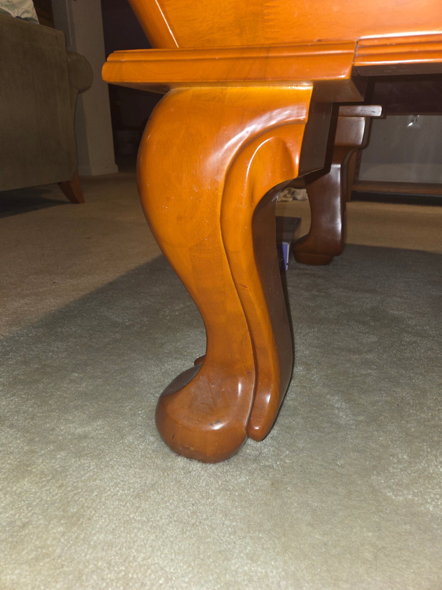 Table leg