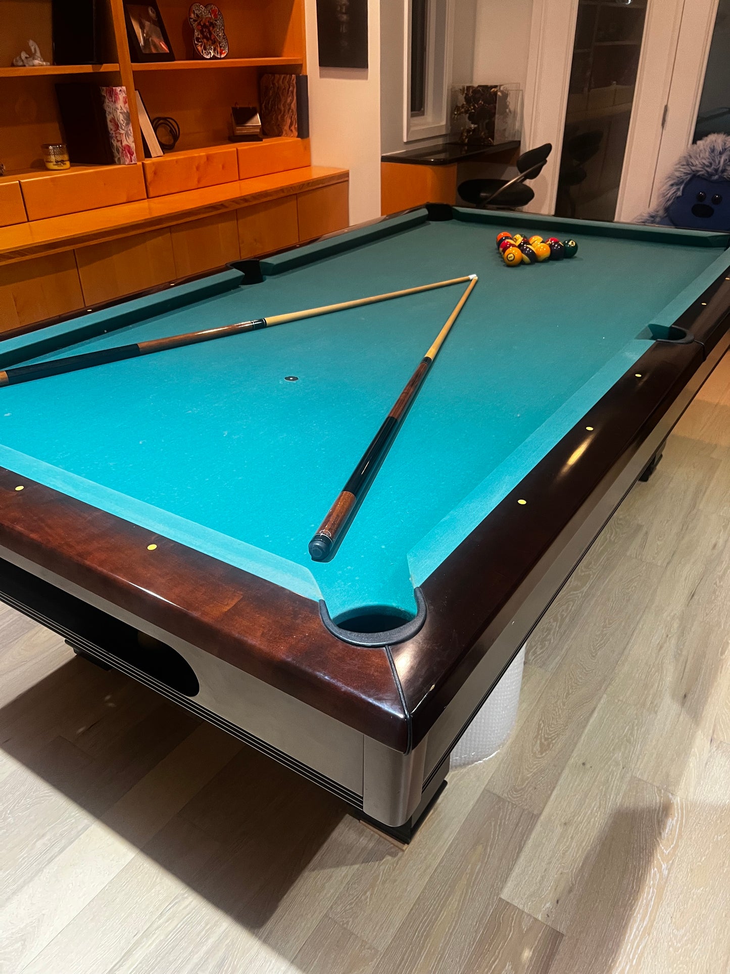 8' Brunswick Pool Table - Horsham, PA