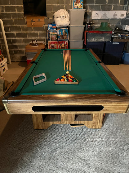 Table & accessories 
