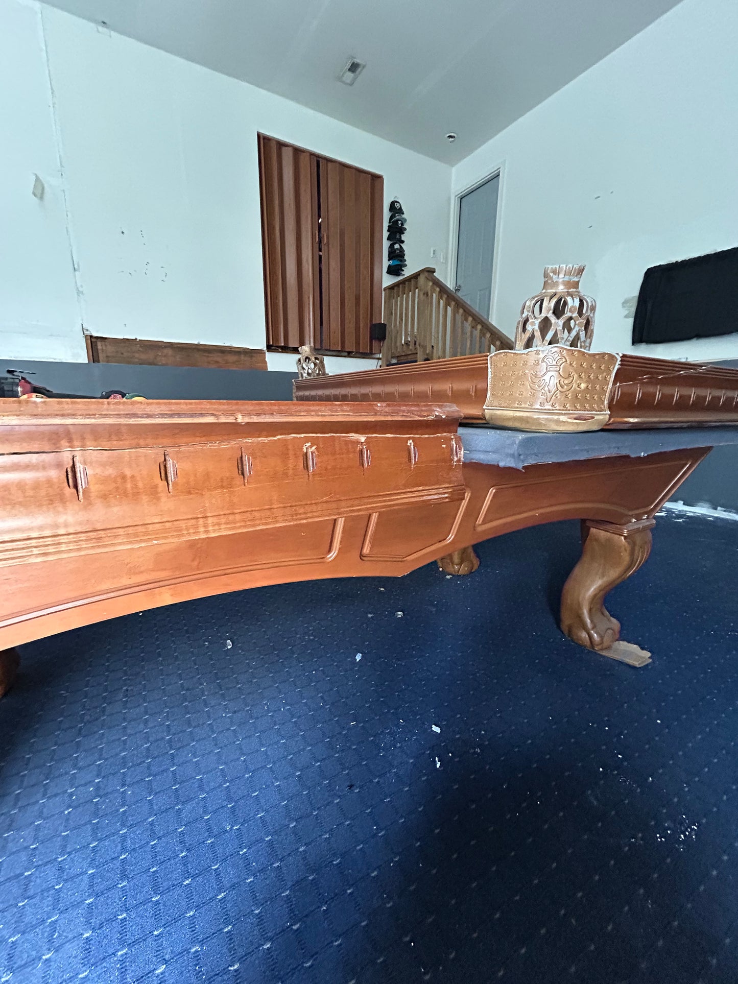 8' Leisure Bay Pool Table -