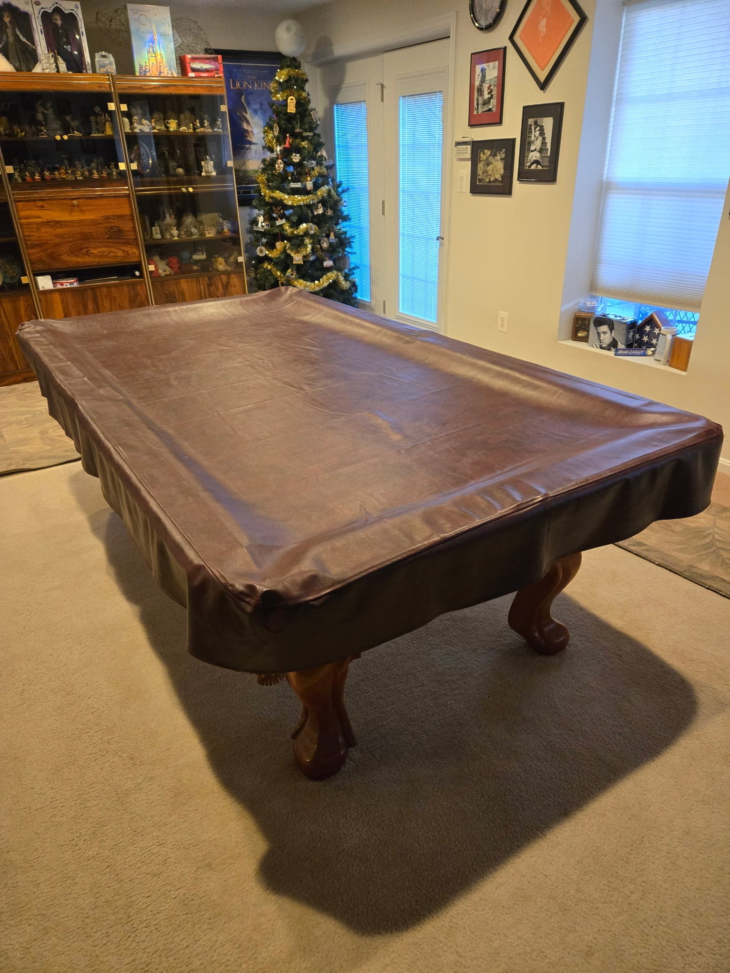 Brwn leather table cover