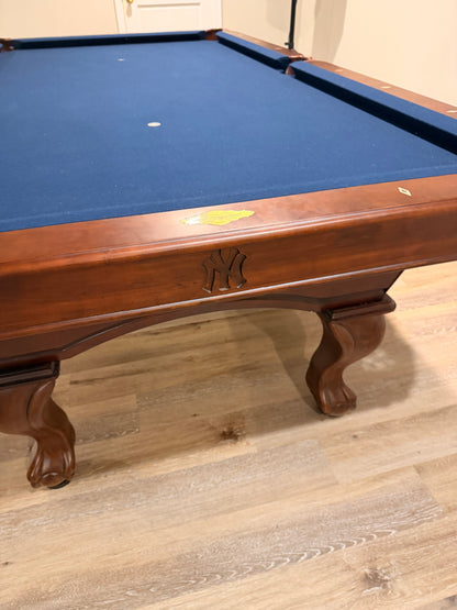 8' Imperial international Pool Table - Woolwich, NJ