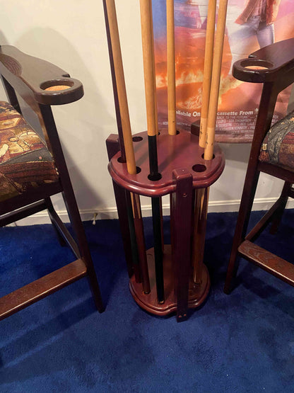 Cue stand