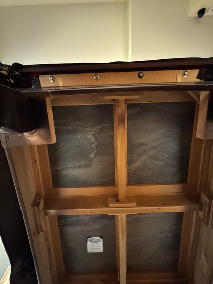 8' Connelly Pool Table - Leesburg, VA