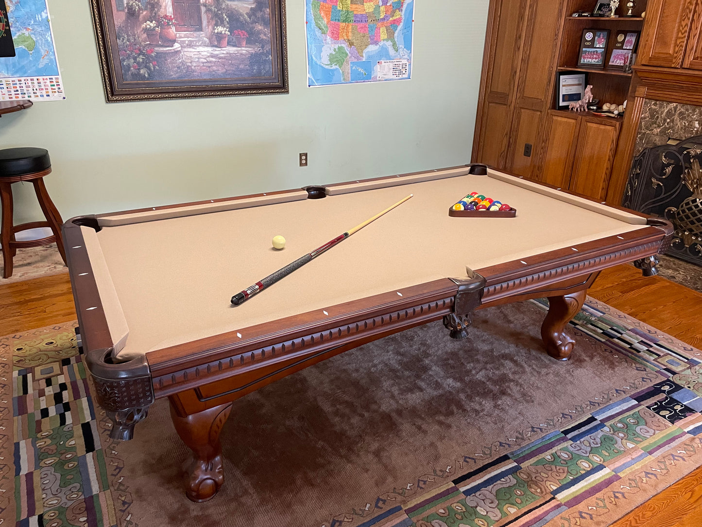 Table, camel felt