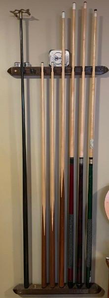 cues & rack